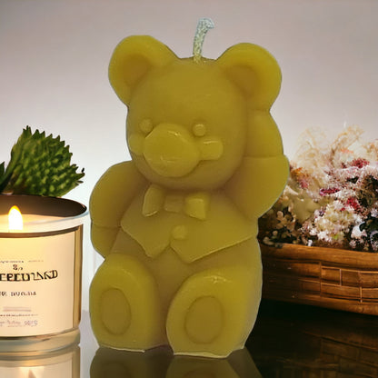 Teddybär aus Bienenwachs