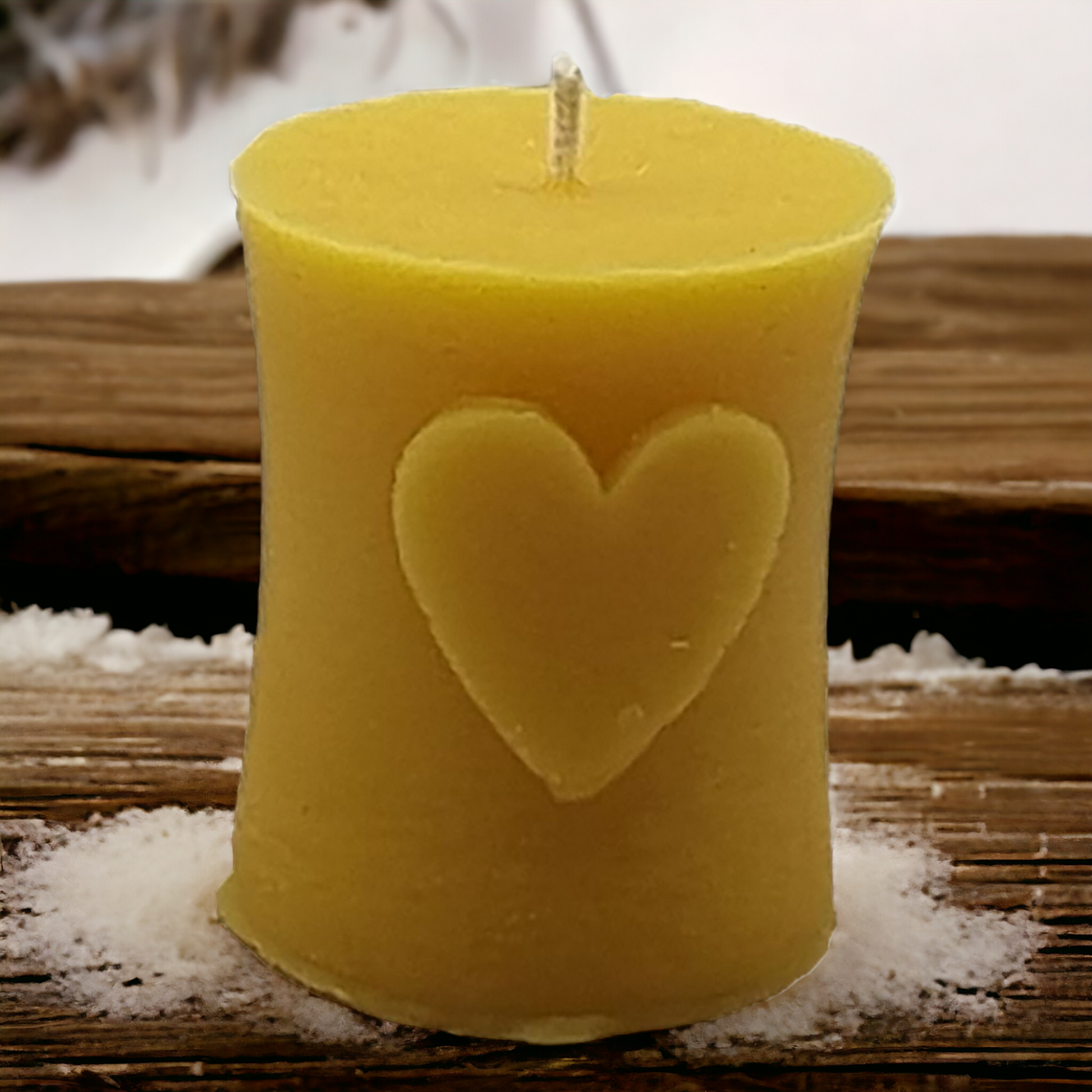 Kerze Herz aus Bienenwachs