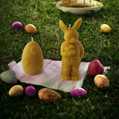 Osterhase mit Osterei