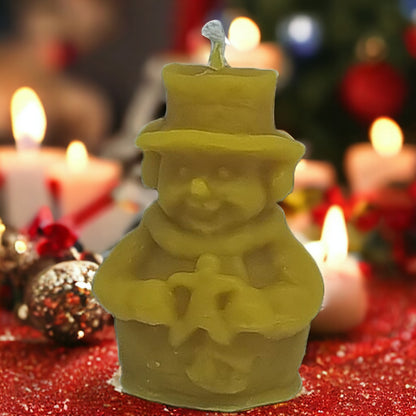 Schneemann aus Bienenwachs