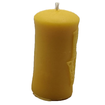 Stumpenkerze aus Bienenwachs