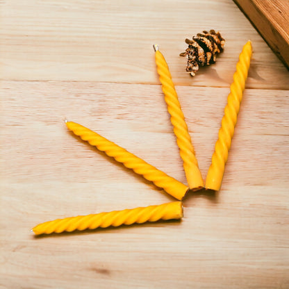 Tischkerze aus Bienenwachs