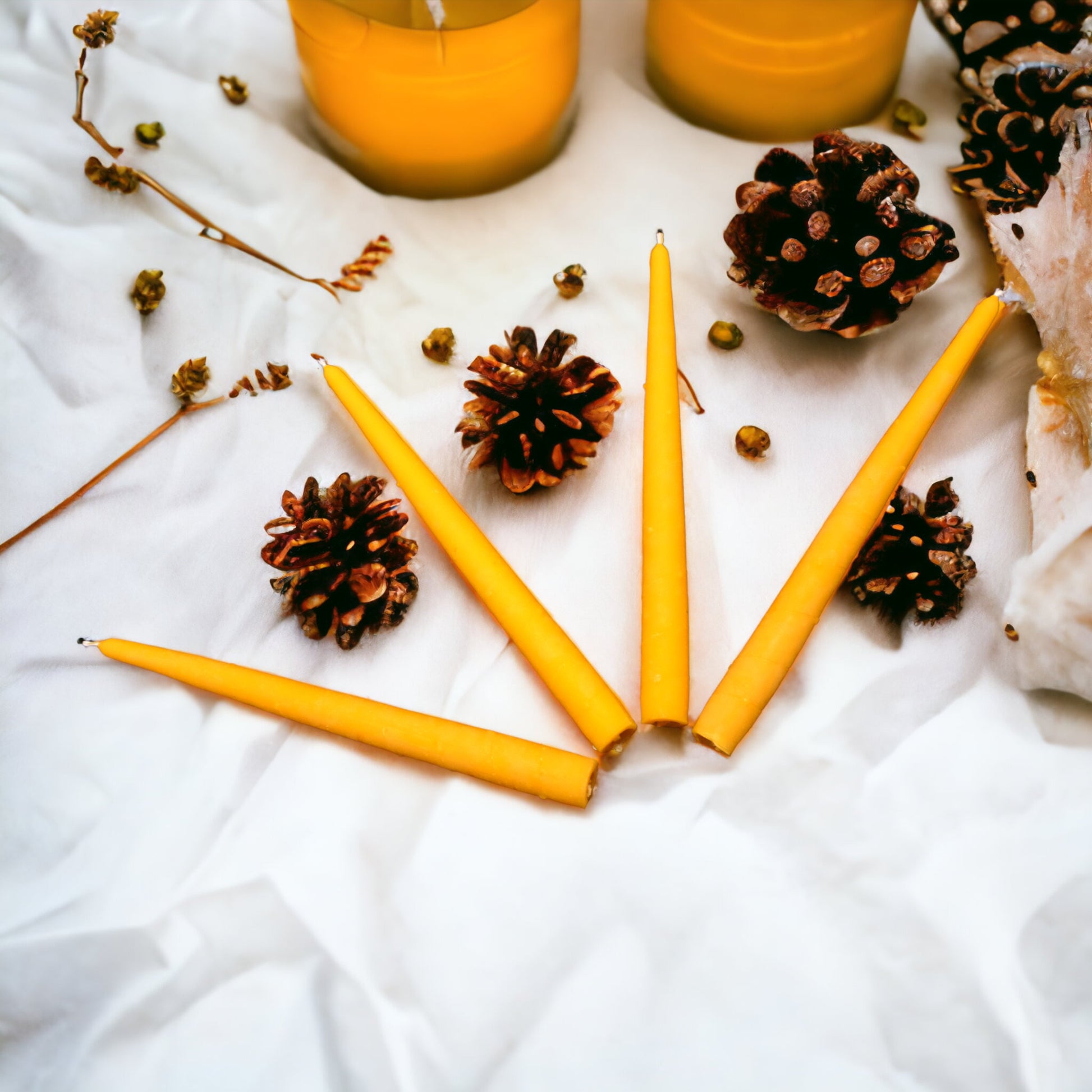 Tischkerze aus Bienenwachs