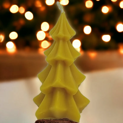 Weihnachtsbaum aus Bienenwachs